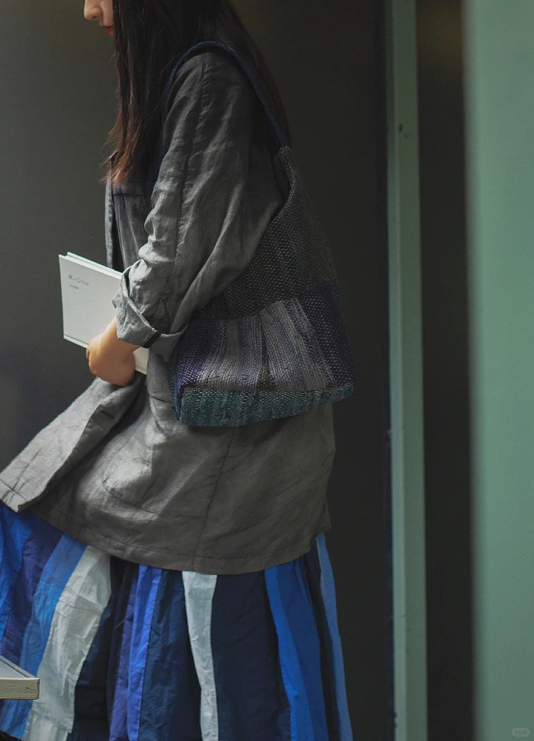 04 Suepla Artistic Indigo Dyed Patchwork Shoulder Bag