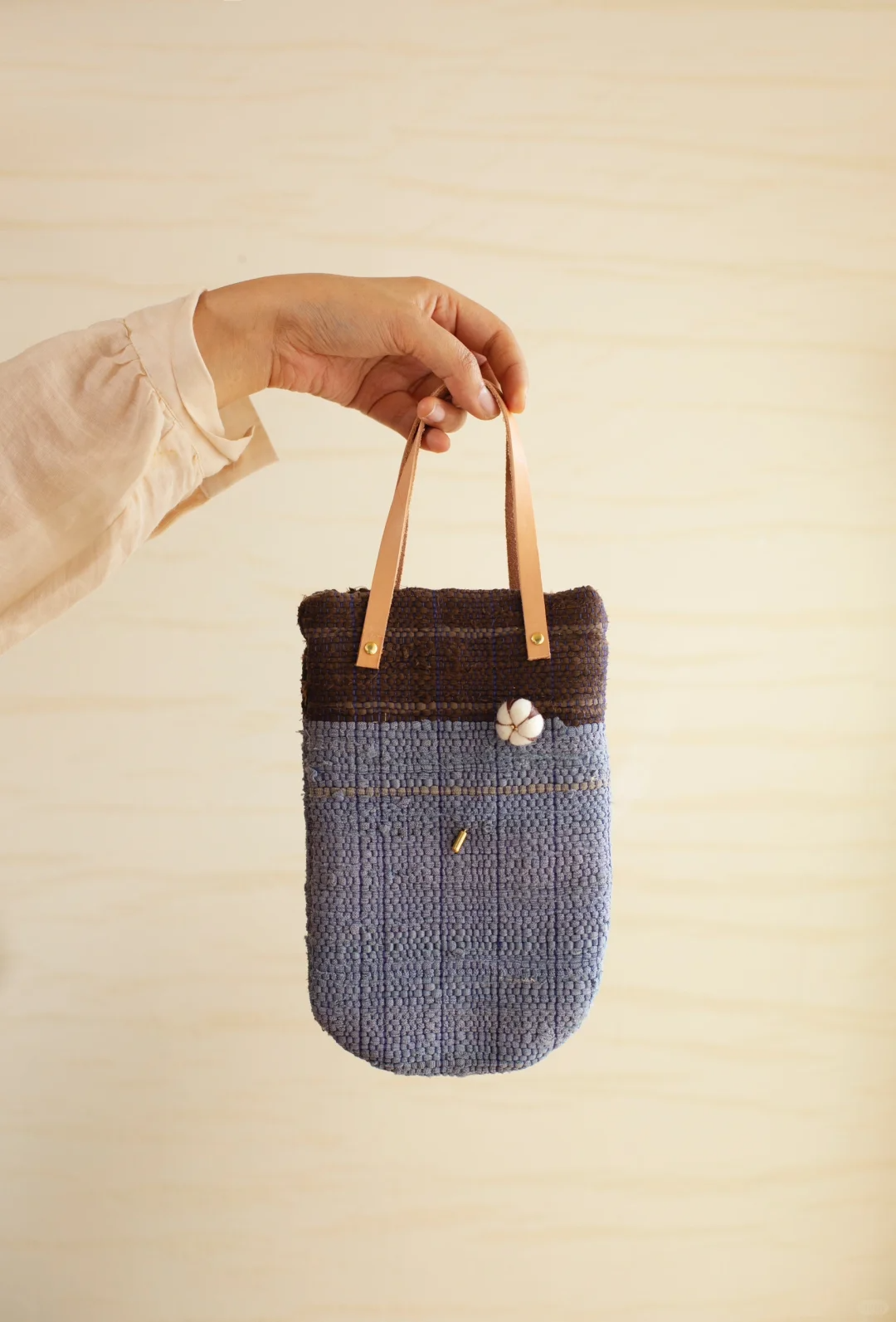 05 Suepla Artistic Mini Artisan Woven Handbag
